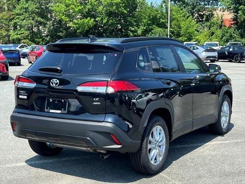 2025 Toyota Corolla Cross LE