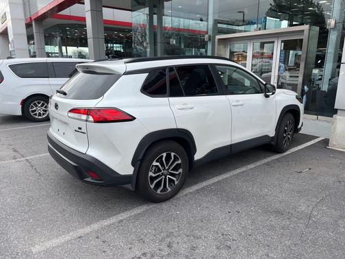 2025 Toyota Corolla Hybrid SE