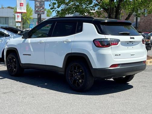 2023 Jeep Compass Latitude