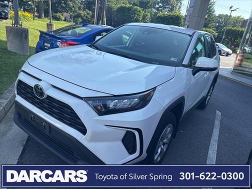 2022 Toyota RAV4 LE