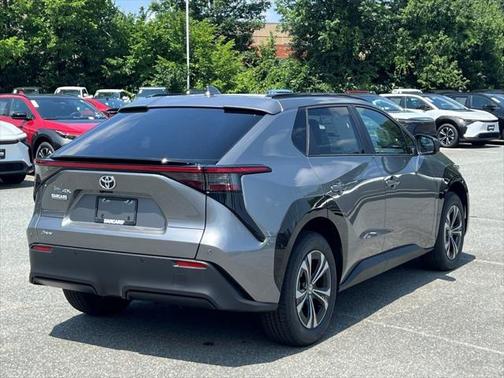 2025 Toyota bZ4X XLE