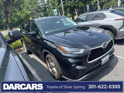 2021 Toyota Highlander LE