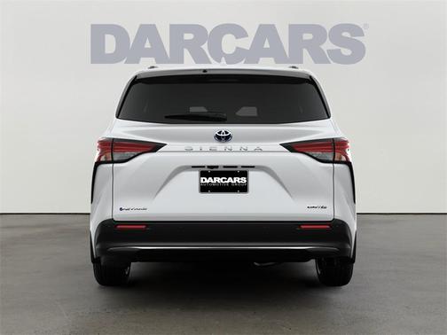 2025 Toyota Sienna Limited 7-Passenger