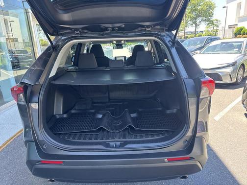 Magnetic Gray Metallic 2025 Toyota RAV4 LE