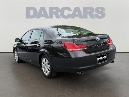 Cocoa Bean Metallic 2010 Toyota Avalon XLS