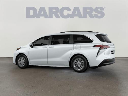 0089 2026 Toyota Sienna XLE