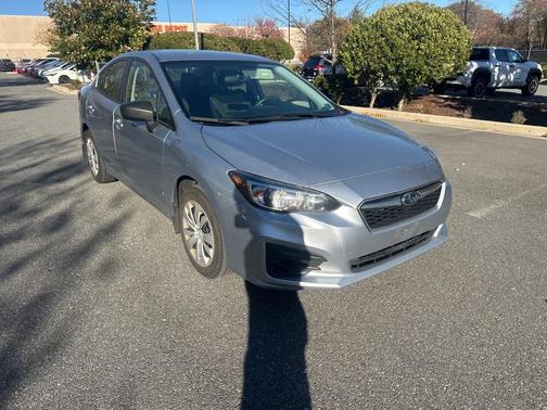 2019 Subaru Impreza 2.0i