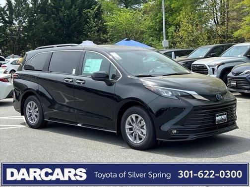 2025 Toyota Sienna XLE 7 Passenger