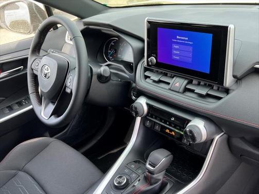 2025 Toyota RAV4 Hybrid SE