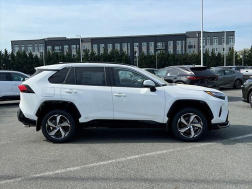 2025 Toyota RAV4 Hybrid SE