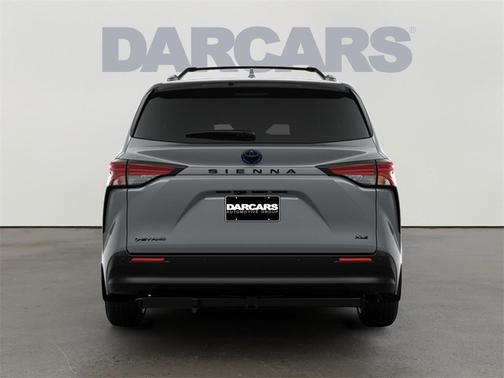 2025 Toyota Sienna Woodland Edition