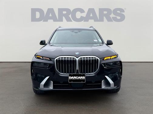 Black Sapphire Metallic 2024 BMW X7 xDrive40i