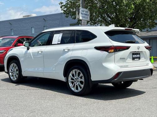 2025 Toyota Highlander Hybrid Limited