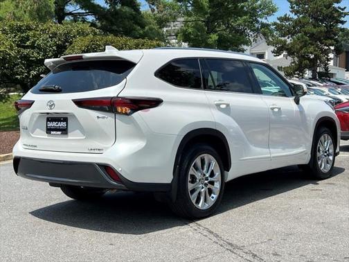 2025 Toyota Highlander Hybrid Limited