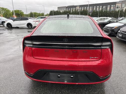 2025 Toyota Prius L
