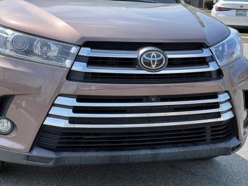 2017 Toyota Highlander Limited Platinum