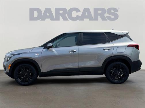 Steel Gray 2023 Kia Seltos LX