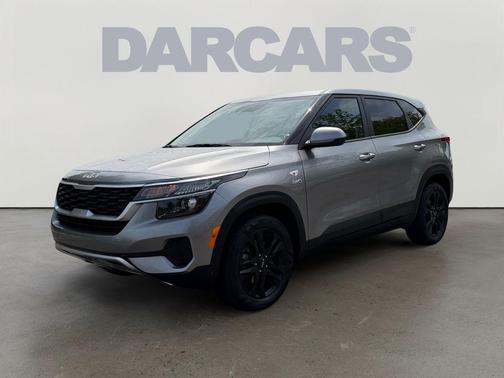 Steel Gray 2023 Kia Seltos LX