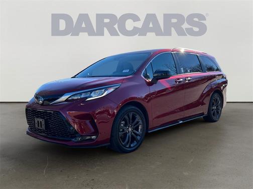 2024 Toyota Sienna XSE 7 Passenger