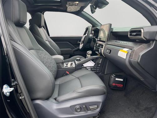 2025 Toyota Tacoma Hybrid Limited