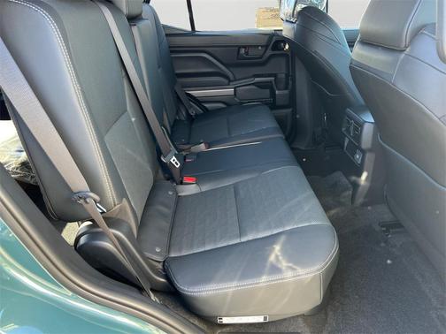 2025 Toyota 4Runner TRD Off Road Premium