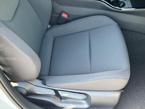 2025 Toyota Prius L