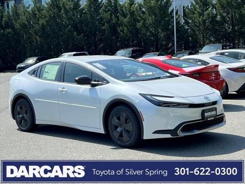 2025 Toyota Prius L