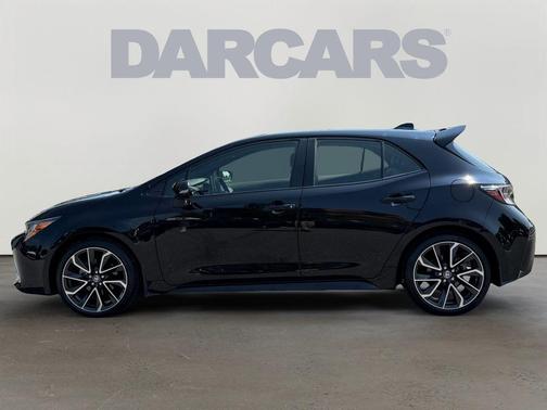 Midnight Black Metallic 2019 Toyota Corolla XSE
