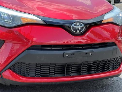 2020 Toyota C-HR XLE