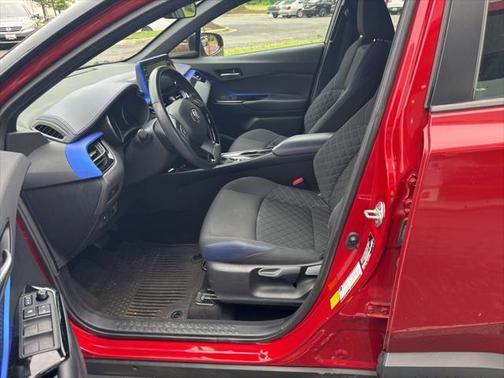 2020 Toyota C-HR XLE