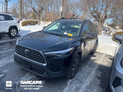 2022 Toyota Corolla Cross XLE