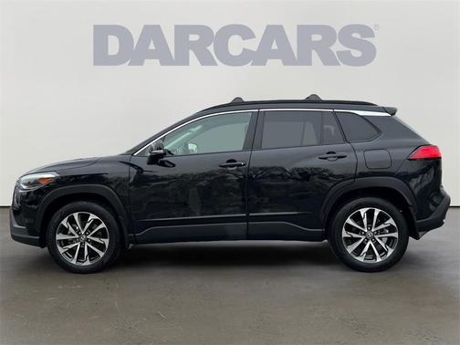 2022 Toyota Corolla Cross XLE