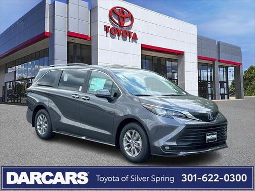 2025 Toyota Sienna XLE 7 Passenger