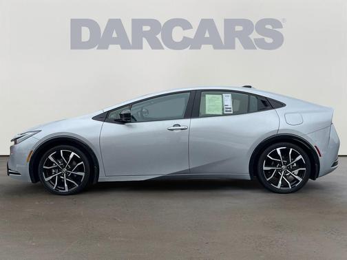 2025 Toyota Prius Plug-In Hybrid XSE Premium