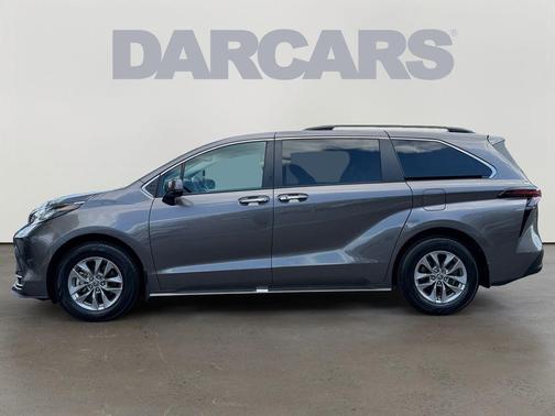 Predawn Gray Mica 2023 Toyota Sienna XLE
