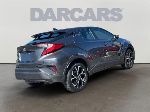2021 Toyota C-HR XLE
