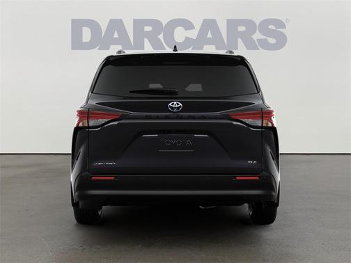 2025 Toyota Sienna XLE 7 Passenger