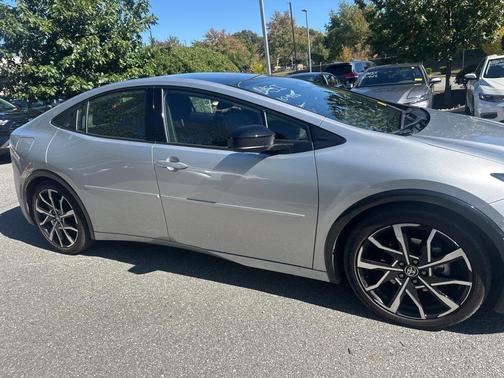 2025 Toyota Prius Plug-In Hybrid XSE Premium