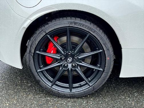 2025 Toyota GR86 Premium