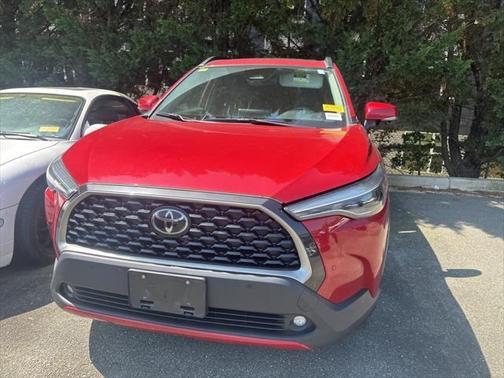 2023 Toyota Corolla Cross XLE
