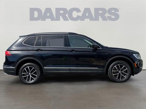 Deep Black 2021 Volkswagen Tiguan 2.0T SE R-Line Black