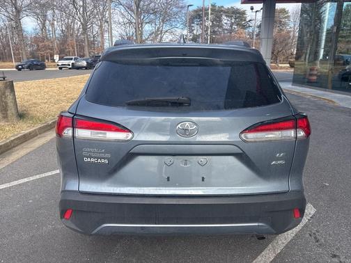 2024 Toyota Corolla Cross LE