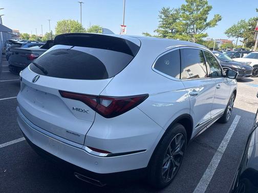 Platinum White Pearl 2023 Acura MDX Technology Package