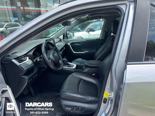 Silver Sky Metallic 2022 Toyota RAV4 XLE Premium