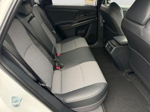 Wind Chill Pearl 2026 Toyota bZ XLE