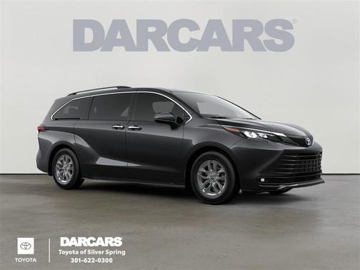 2025 Toyota Sienna XLE