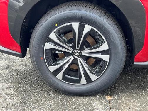 2025 Toyota bZ4X XLE