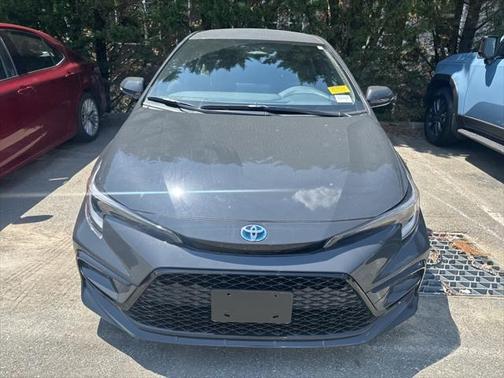 2025 Toyota Corolla Hybrid SE