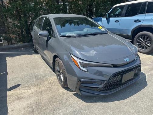 2025 Toyota Corolla Hybrid SE