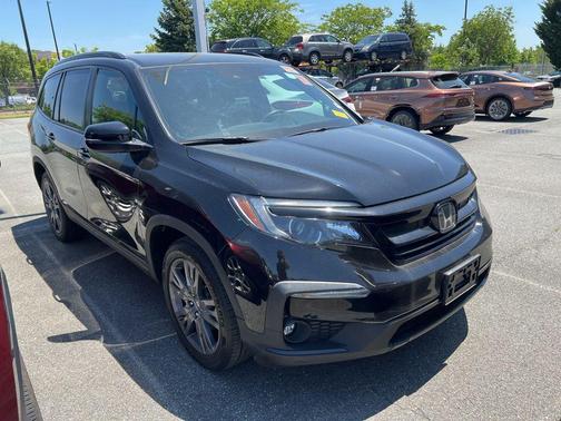 Crystal Black Pearl 2022 Honda Pilot AWD Sport